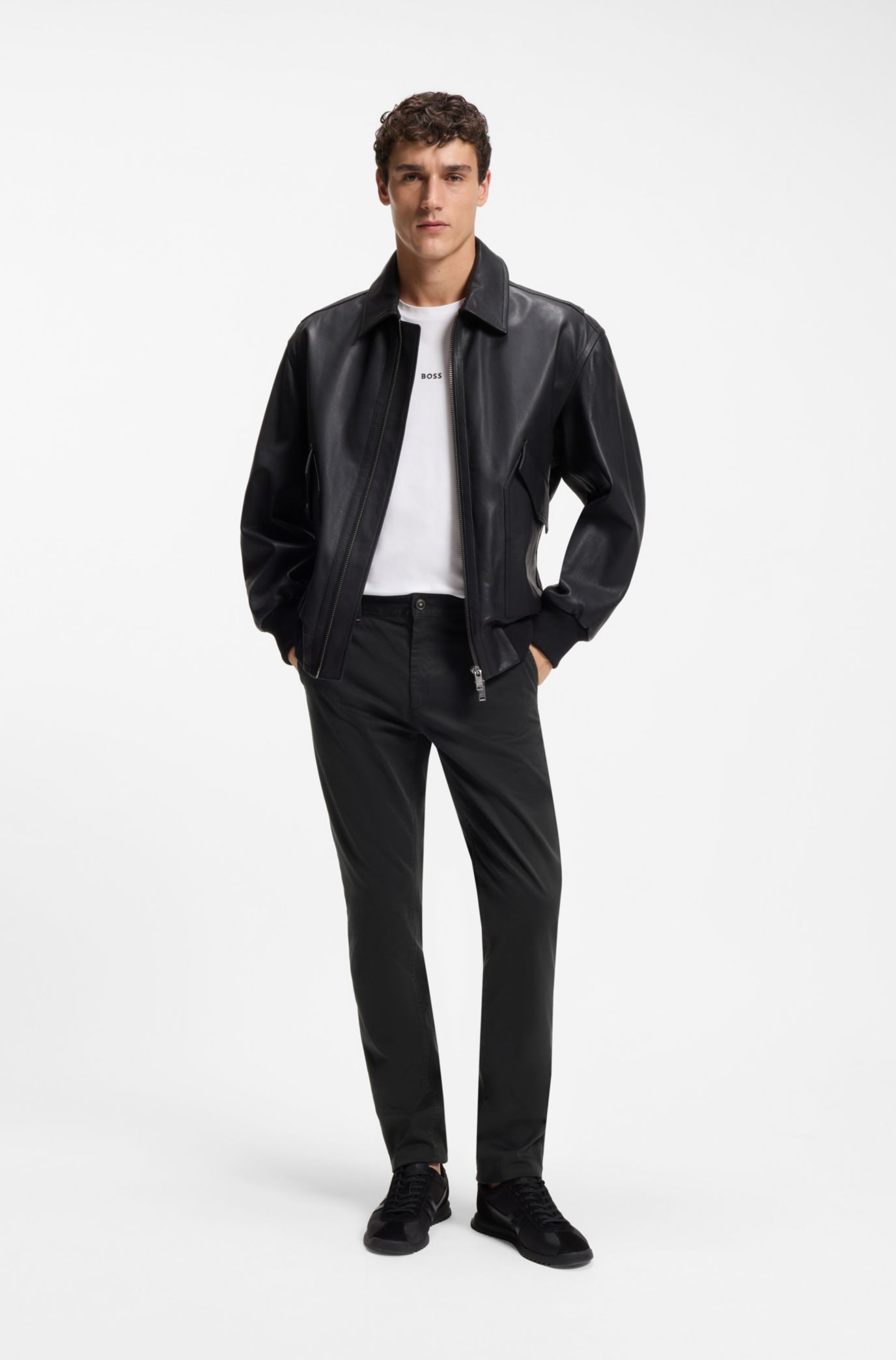 Slim-fit chinos, Black