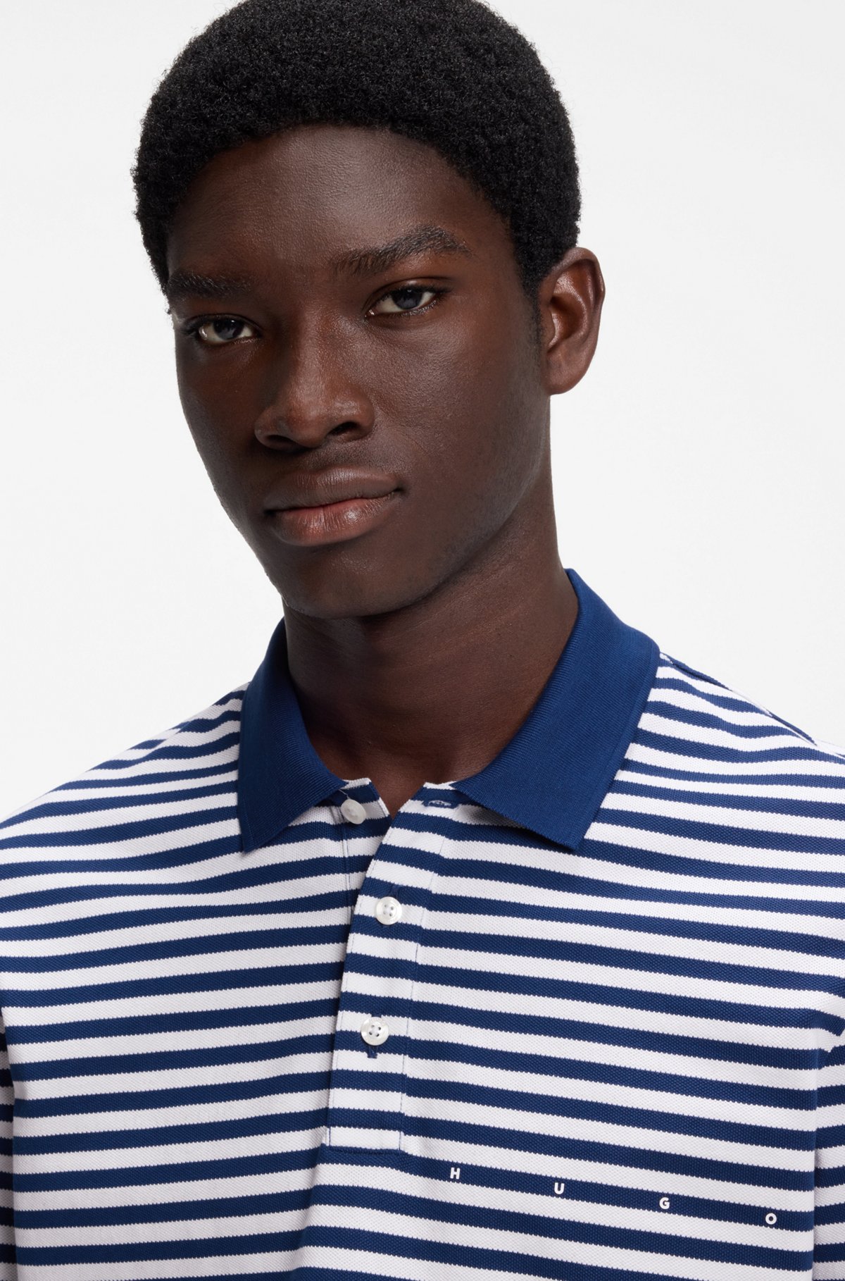Cotton-piqué polo shirt with horizontal stripe, White / Blue