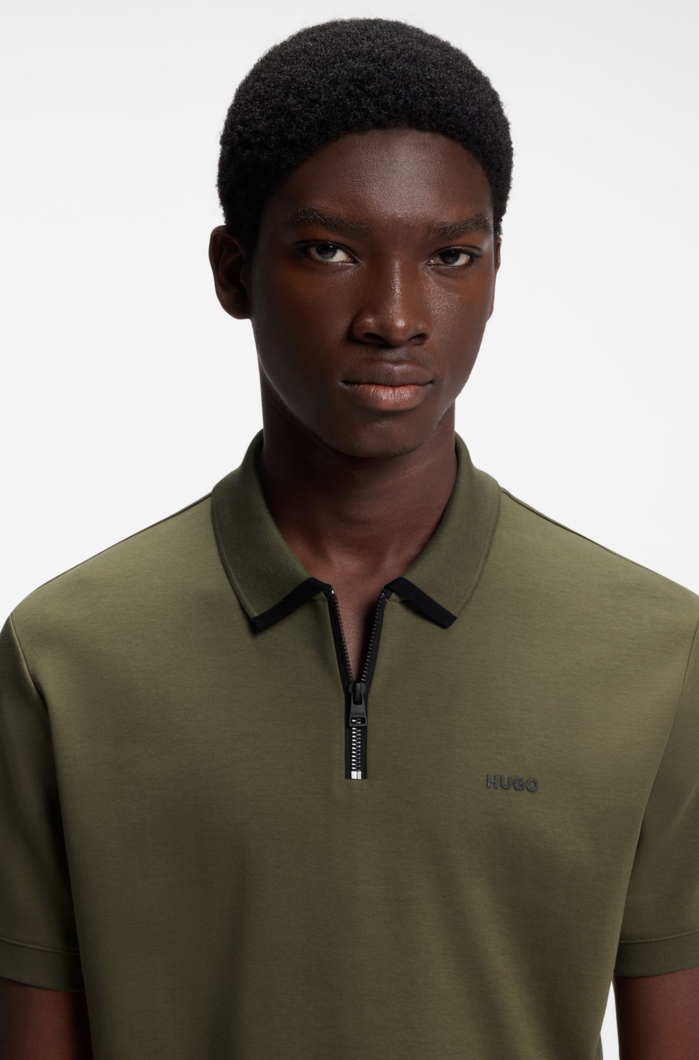 Cotton piqué polo shirt with zip neckline, Dark Green