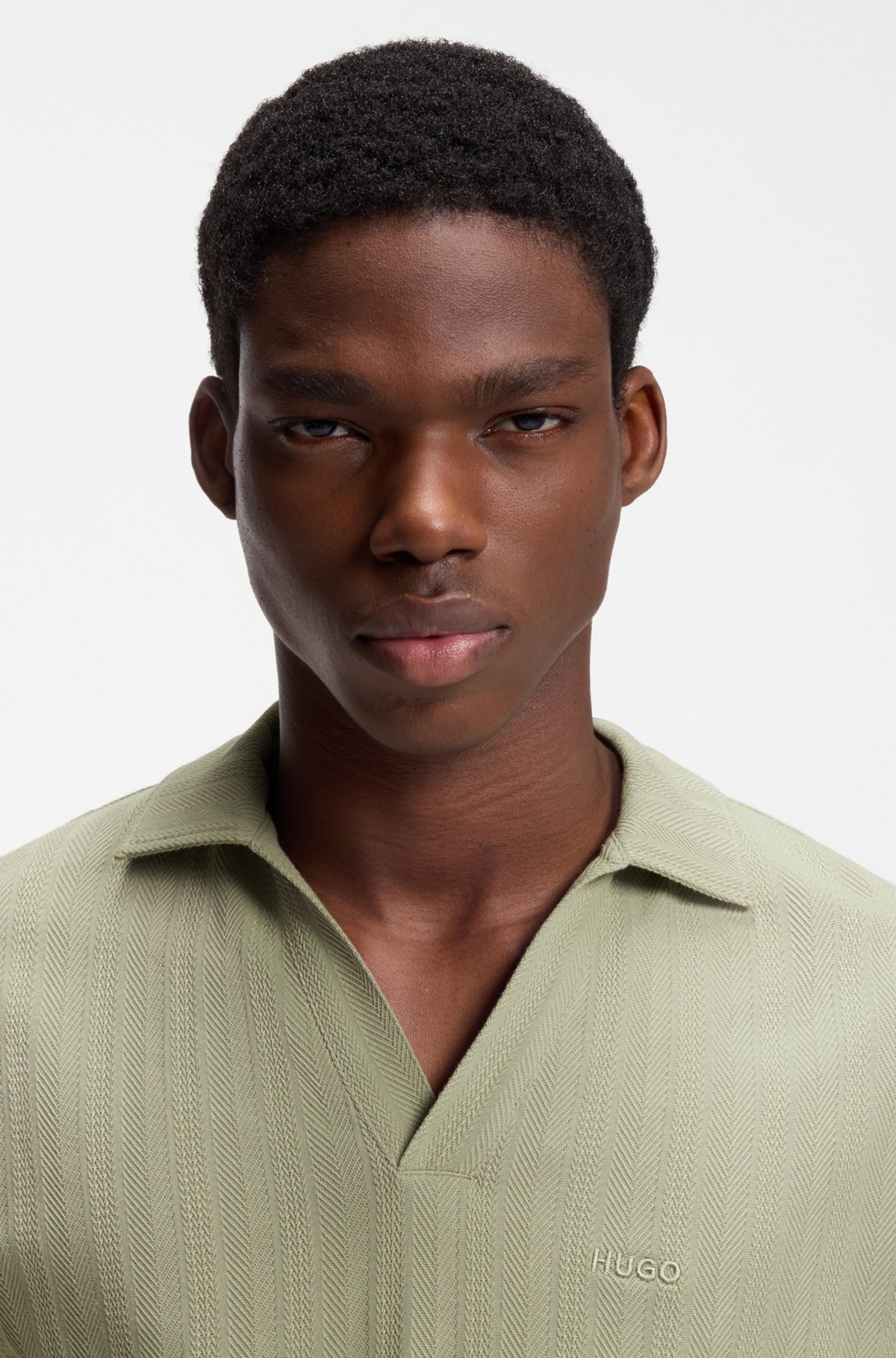 Johnny-collar polo shirt with jacquard stripe, Light Green