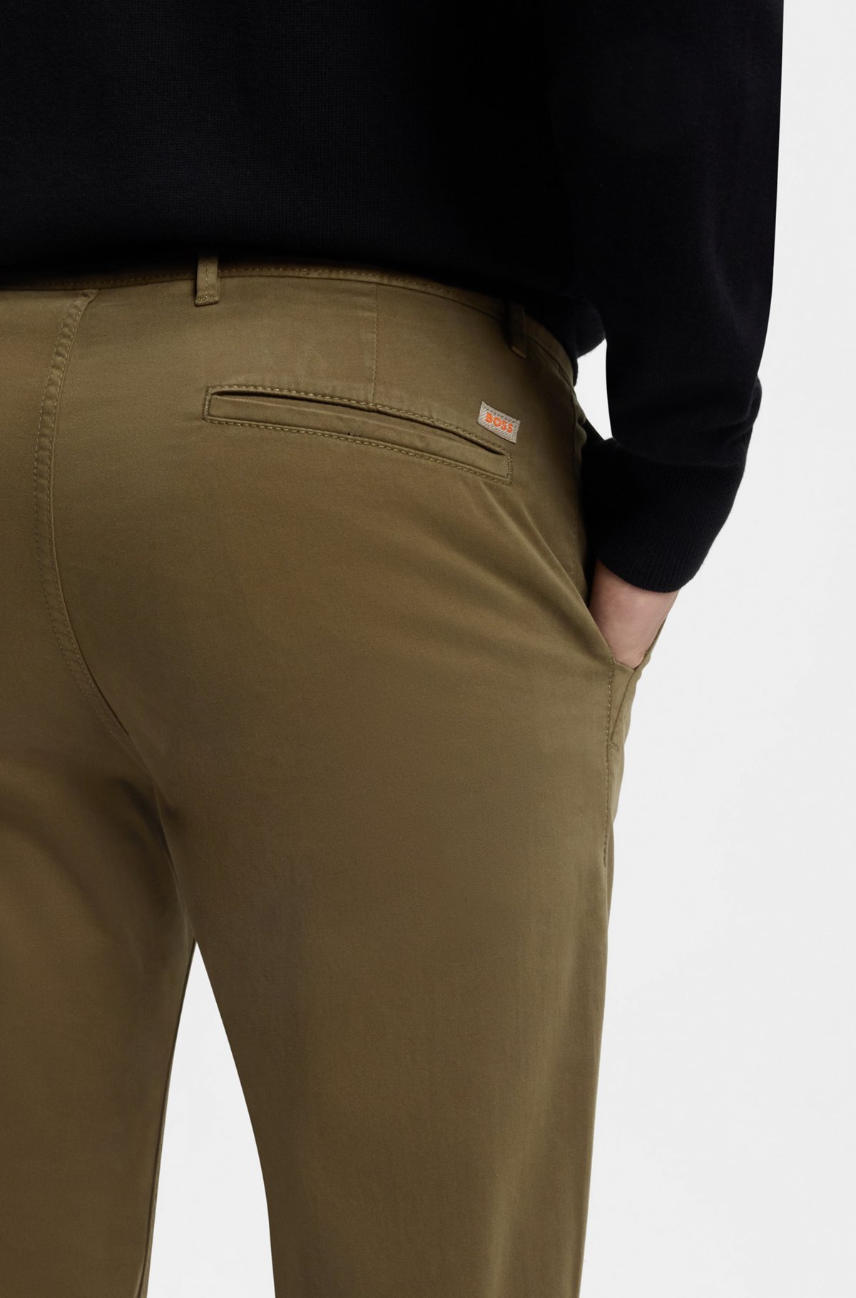 Slim-fit chinos, Khaki